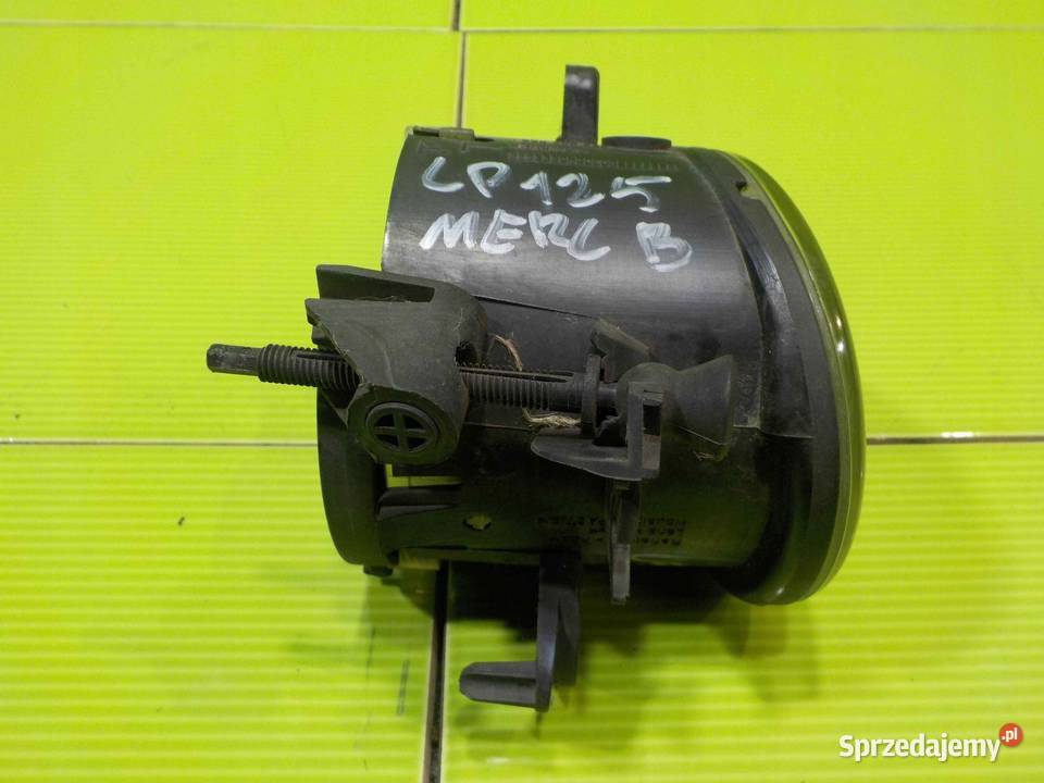 MERCEDES B W245 08r halogen lewy przod Suków