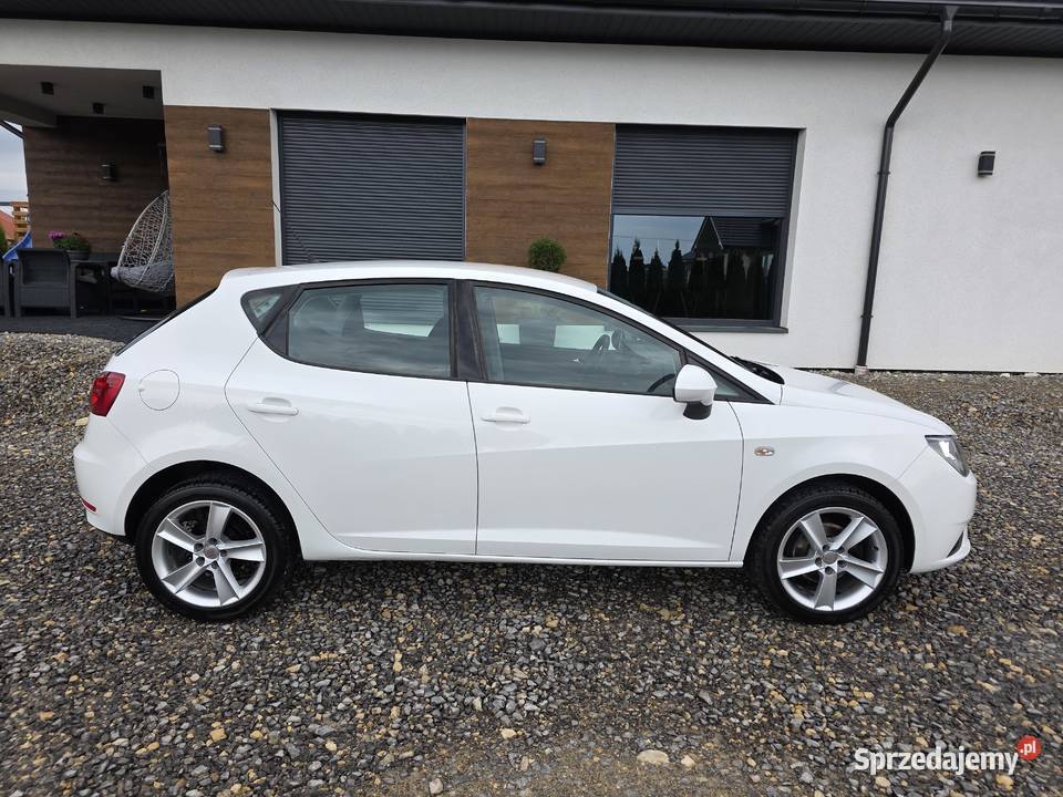 Seat Ibiza14 16V 85 STYLE RATY GWARANCJA isofix Buk