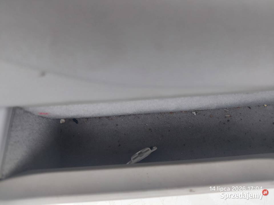 AUDI A8 D3 42 TDI 0510 TAPICERKA DRZWI PRAWA Włoszczowa sprzedam