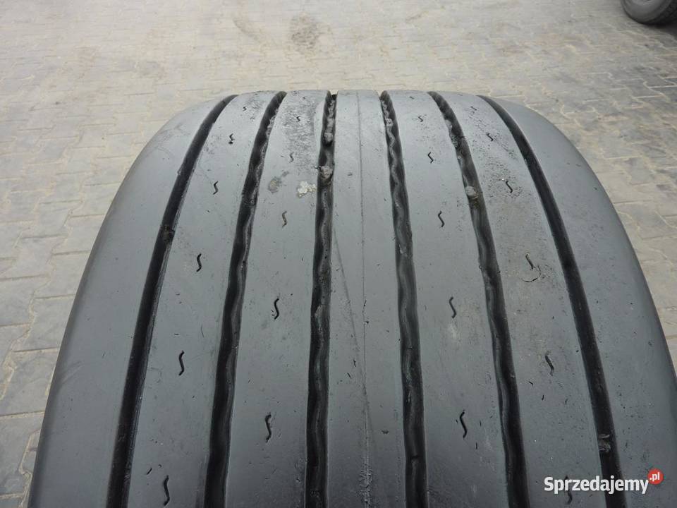 Opona używana ciężarowa 43550R195 KUMHO KLT03 Zaścianki