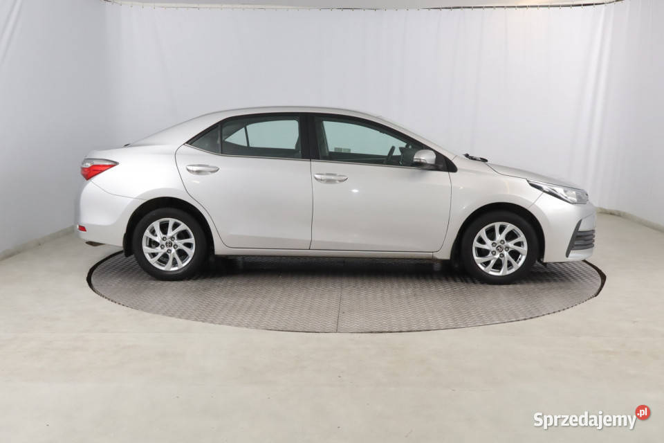 Toyota Corolla 16 Valvematic ABS śląskie Zabrze sprzedam