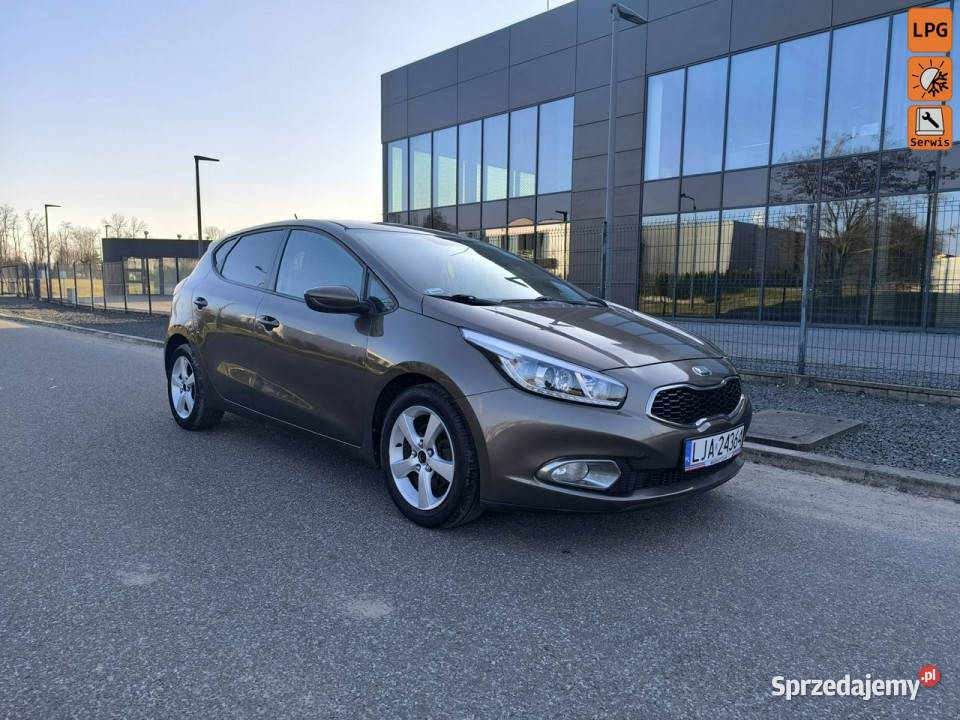 Kia Ceed 14MPI LPG GAZ 2014r 185 Salon Tempomat Pabianice