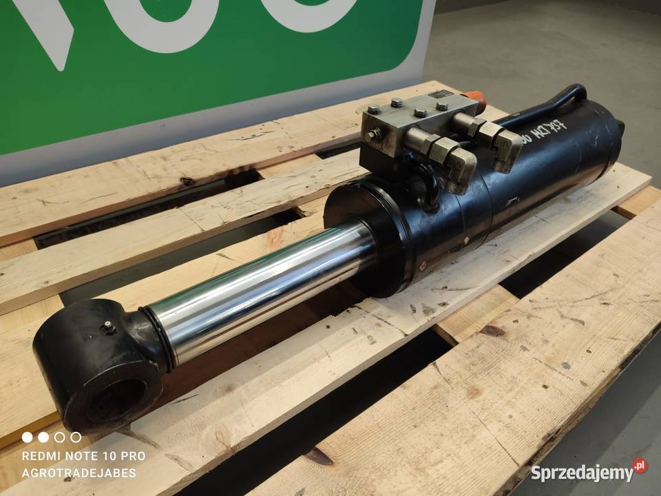 Siłownik poziomowania Manitou MLT 733 Wilkowo
