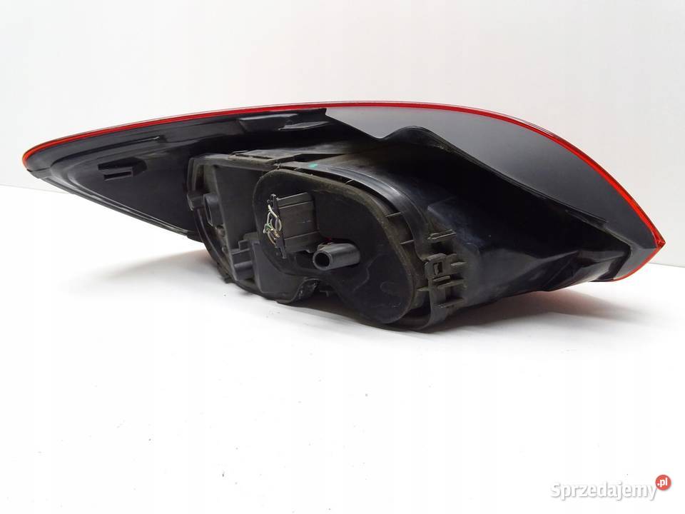 LAMPA PRAWY TYŁ PRAWA TYLNA 1K8945096M VW osobowe Lampy przednie małopolskie