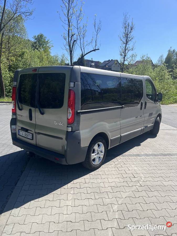 Renault trafic passenger na sprzedaż Szynwałd
