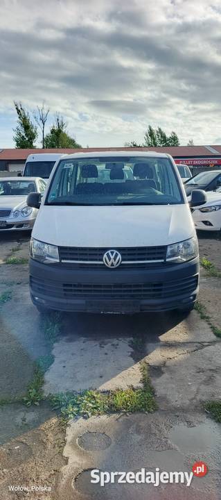 Volkswagen Transporter 2016 8 osobowy manualna Wołów