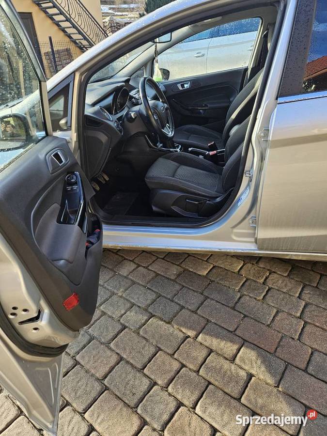 Ford Fiesta Sidzina