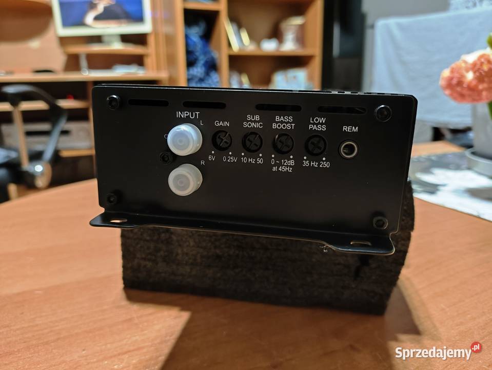 Wzmacniacz samochodowy 1kanałowy monoblok Niegowonice sprzedam