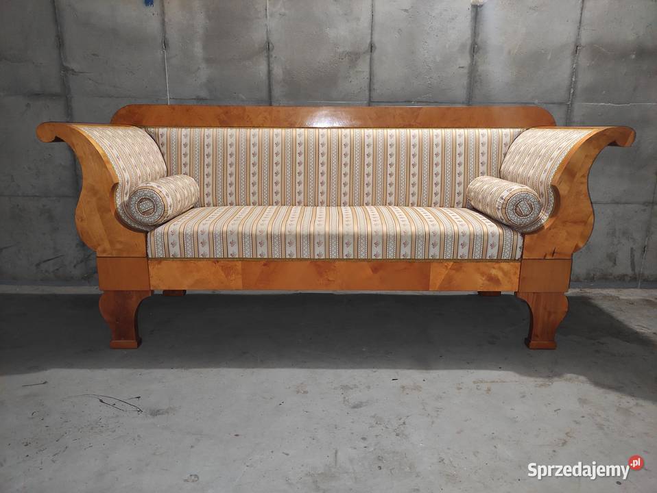 Piękna sofa Biedermeier