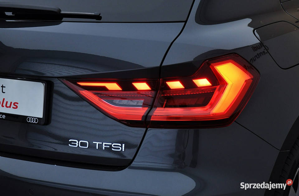 Audi A1 30 TFSI 110 Stronic Sportsback Virtual 110KM