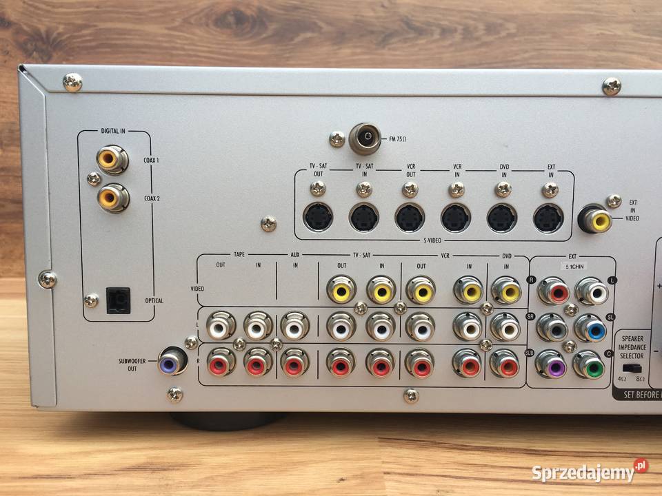 Amplituner Grundig Cinio AVR 5200 DD 650 Watt Wzmacniacze i pokrewne Opole