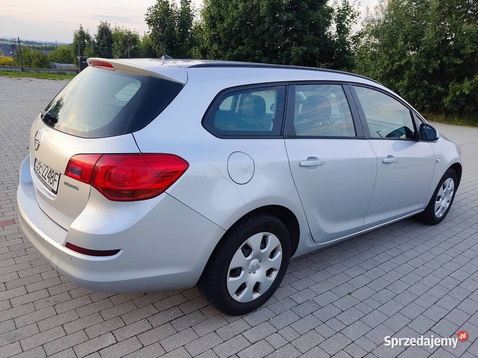OPEL ASTRA 14 TURBO benzynka klima czujniki śląskie