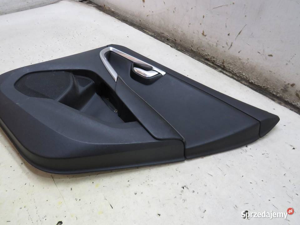 BOCZEK DRZWI PRAWY TYŁ VOLVO V40 II sprzedam