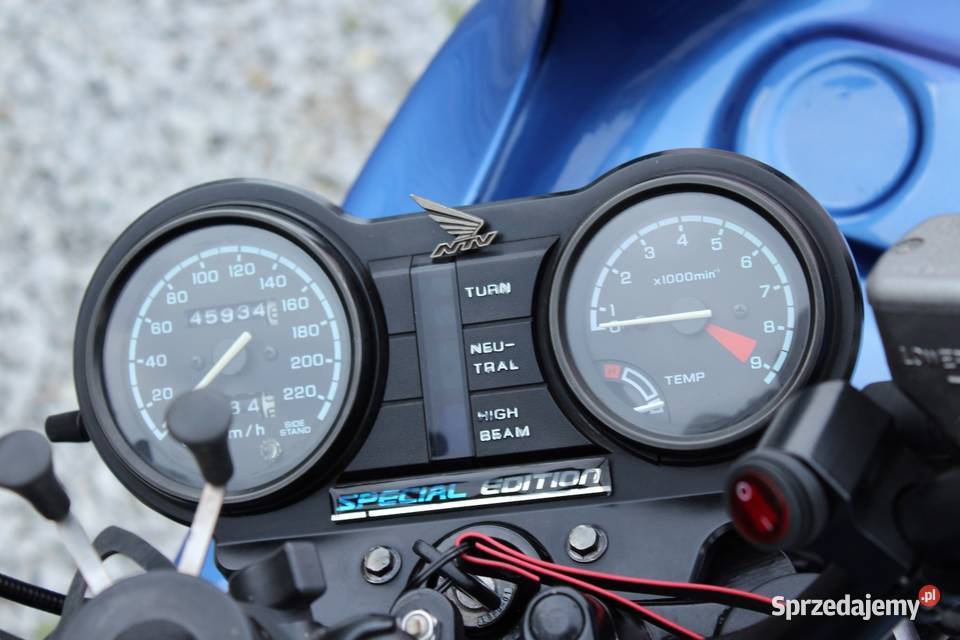 Honda Revere Ntv rc33 Trzebnica