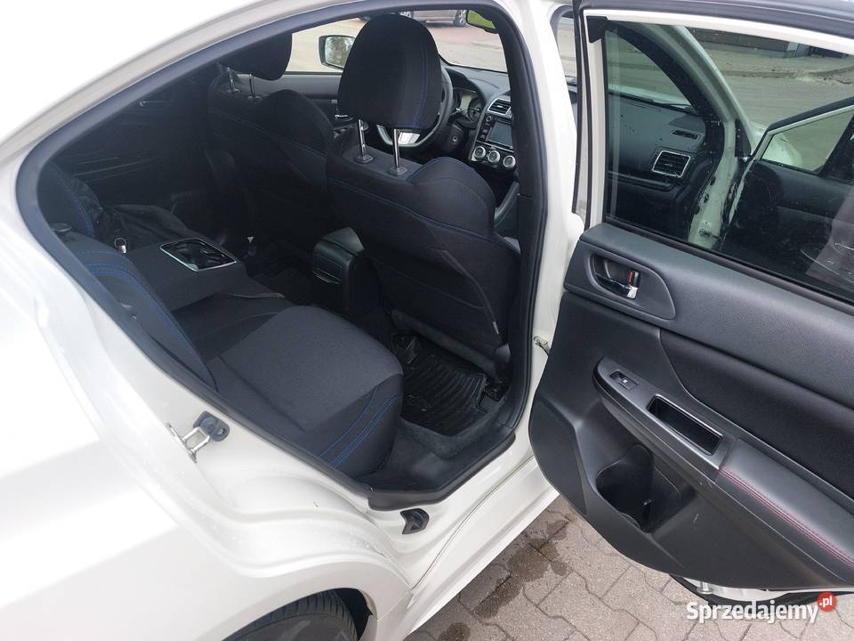 SUBARU WRX 20 DIT BOXER benzyna 268 AWD manual gniazdo USB sprzedam