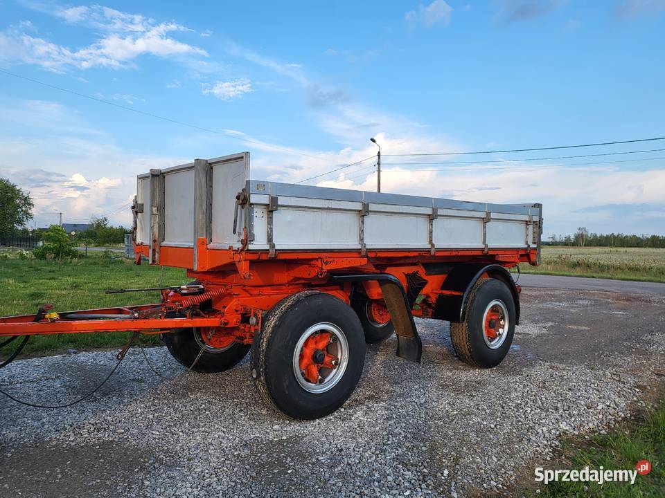 Przyczepa wywrotka rolnicza 3 stronna Góra Kalwaria
