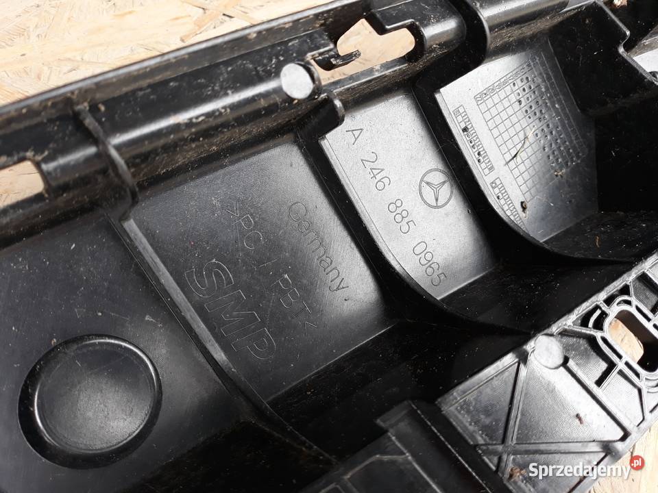 MERCEDES W246 MOCOWANIE GÓRNE ZDERZAKA PRZÓD Zatom Stary