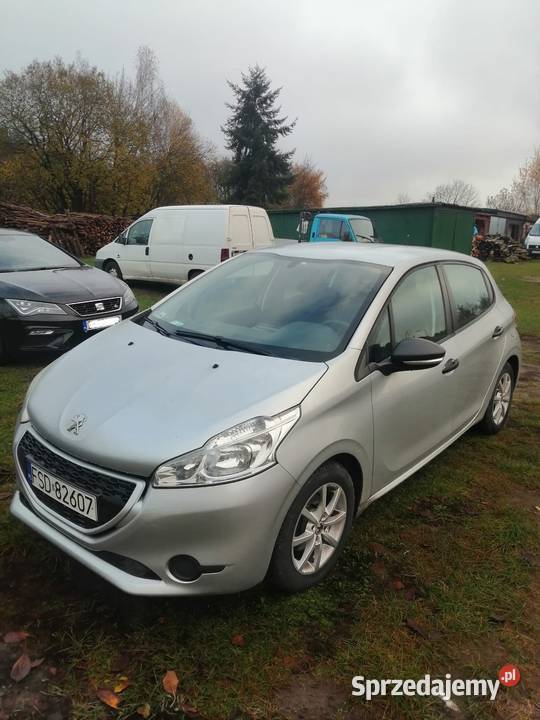 Peugeot 208 2013 4/5