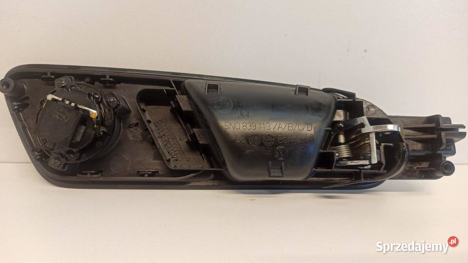 VW TIGUAN KLAMKA LEWA TYŁ Z GŁOŚNIKIEM 5N0839113