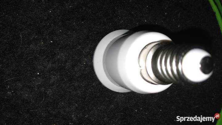 Adapter przejściówka redukcja z E14 E27 mały Ożarów
