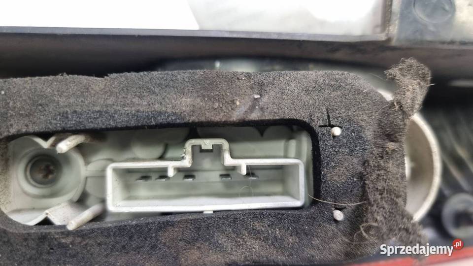 LAMPA LEWA TYŁ FORD FOCUS osobowe kujawsko-pomorskie Lipno