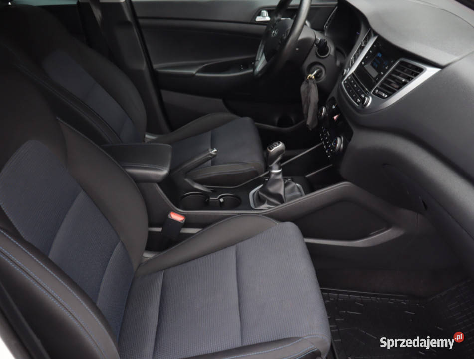 Hyundai Tucson 16 GDI relingi dachowe lubelskie Lublin sprzedam