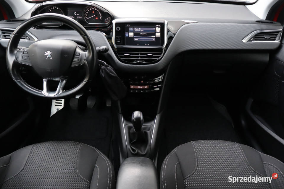 Peugeot 208 12 PureTech Zabrze
