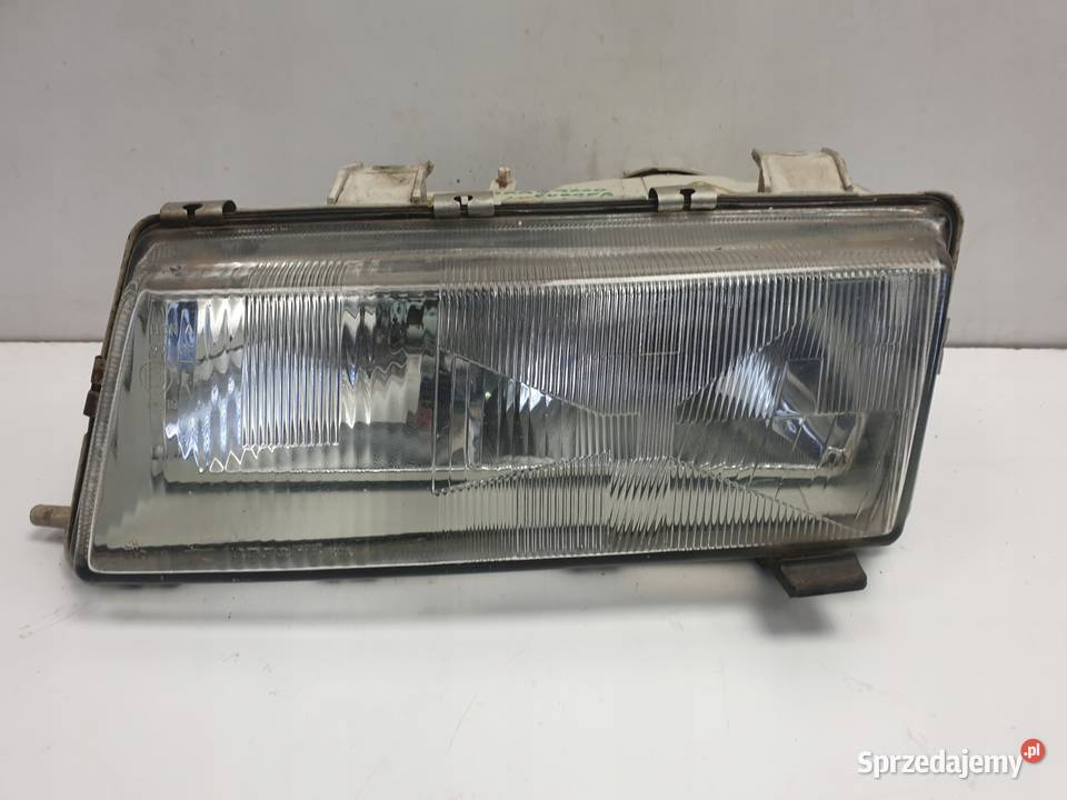 Saab 9000 9198r PRZEDNIA LAMPA LEWA europa Janów sprzedam