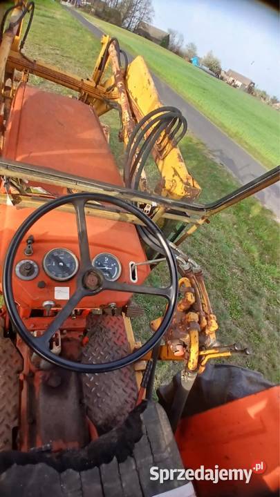 Renault 462 koparko ładowarka Rok produkcji 1988 Ostrów Wielkopolski sprzedam