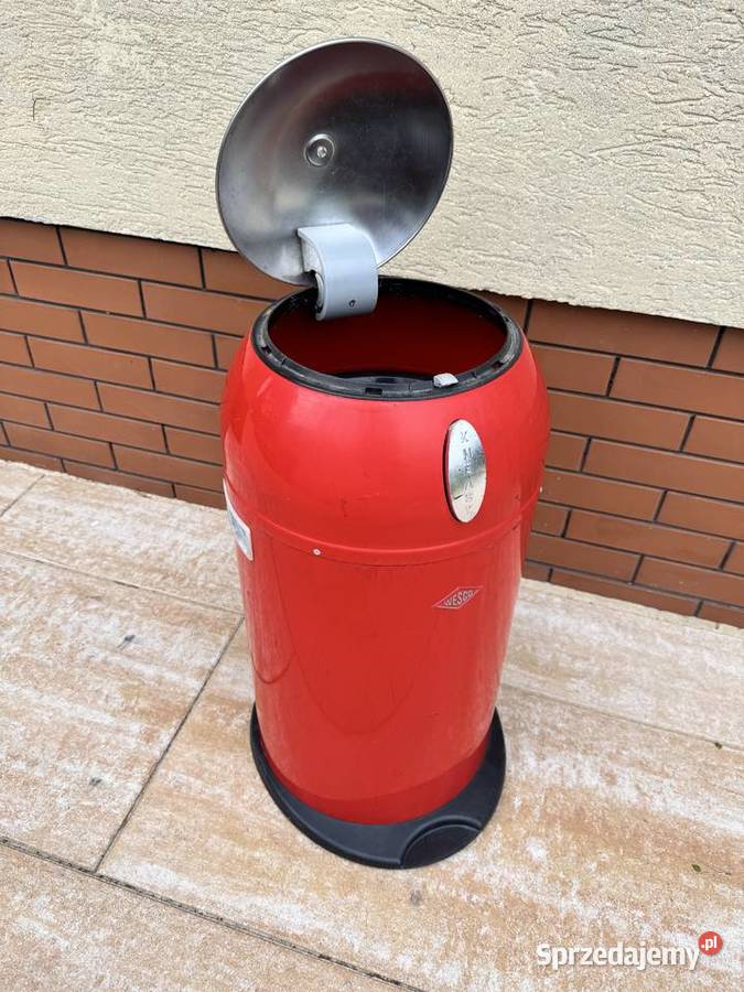 Kosz na śmieci śmietnik czerwony metalowy