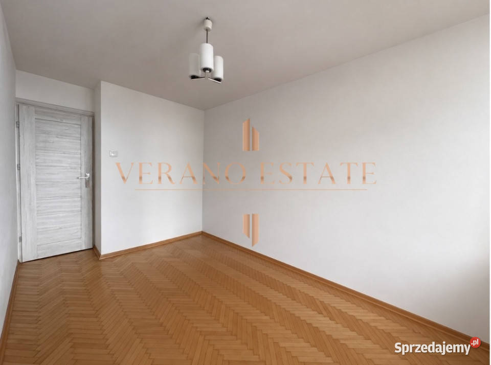 38 m Centrum Radomia 2 pokoje Balkon Winda