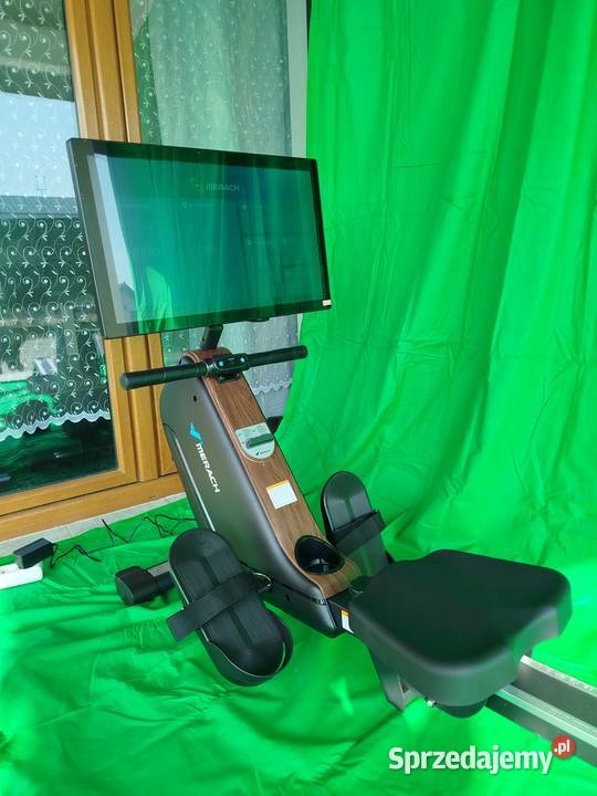 Wioślarz z monitorem