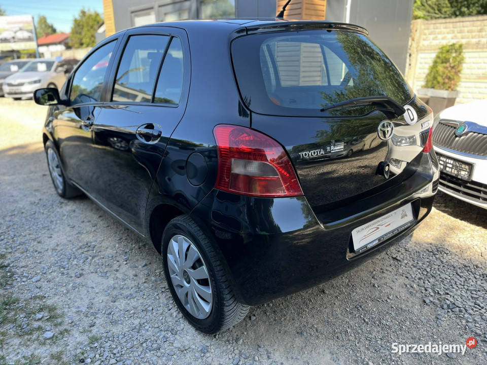 Toyota Yaris 10 1WŁ Klima El szyby BEZ KOROZJI wspomaganie kierownicy Częstochowa
