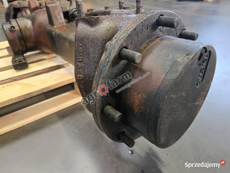 Przedni most John Deere 5090M 5080M 5075M 5100M Byków sprzedam