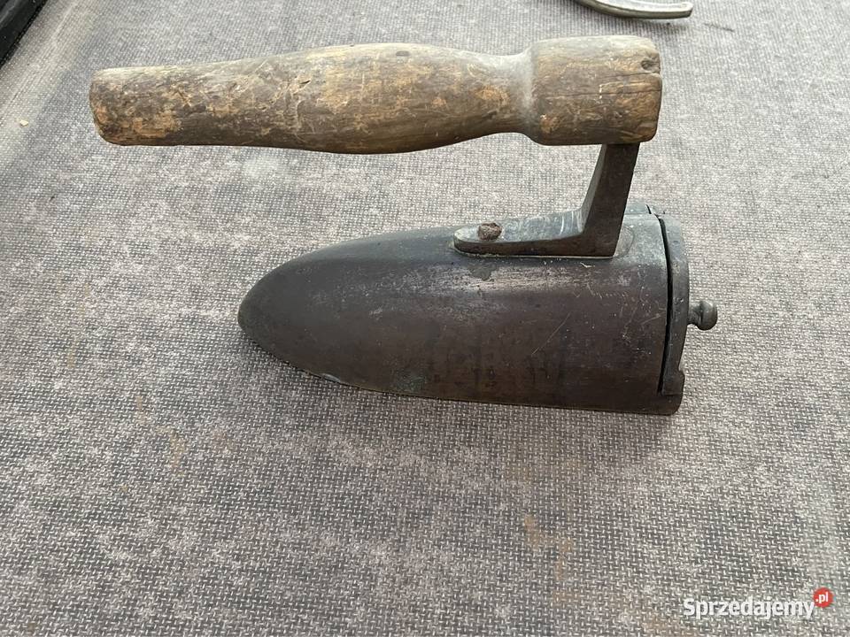 Stare żelazko mosiężne z duszą antyk prl Pacyna sprzedam