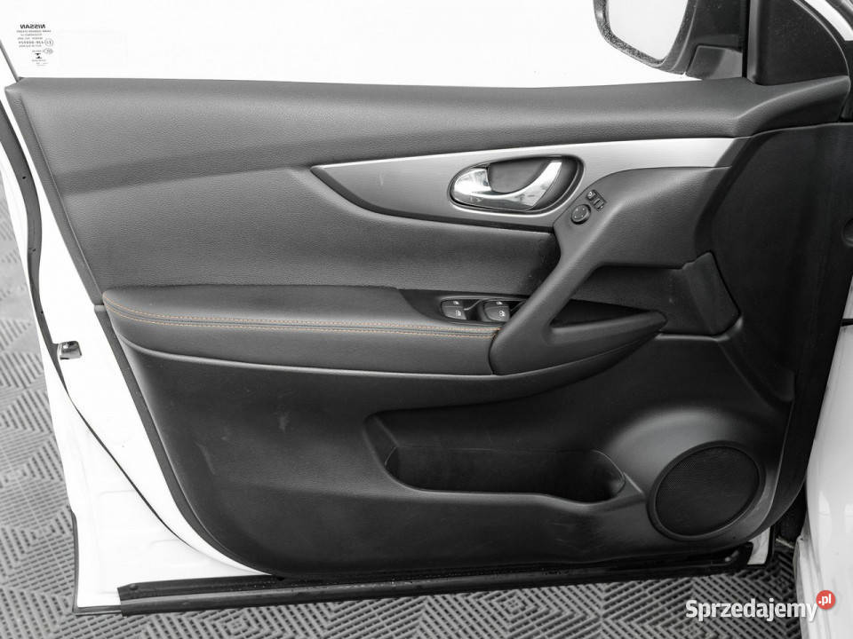 Nissan Qashqai GD929UR13 DIGT NMotion Kcofania 2 tempomat Pępowo
