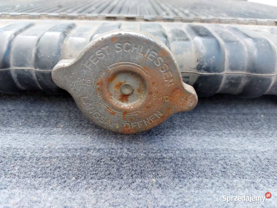 Chłodnica wody Mercedes W123 BEHR 1235010901 Zawiercie