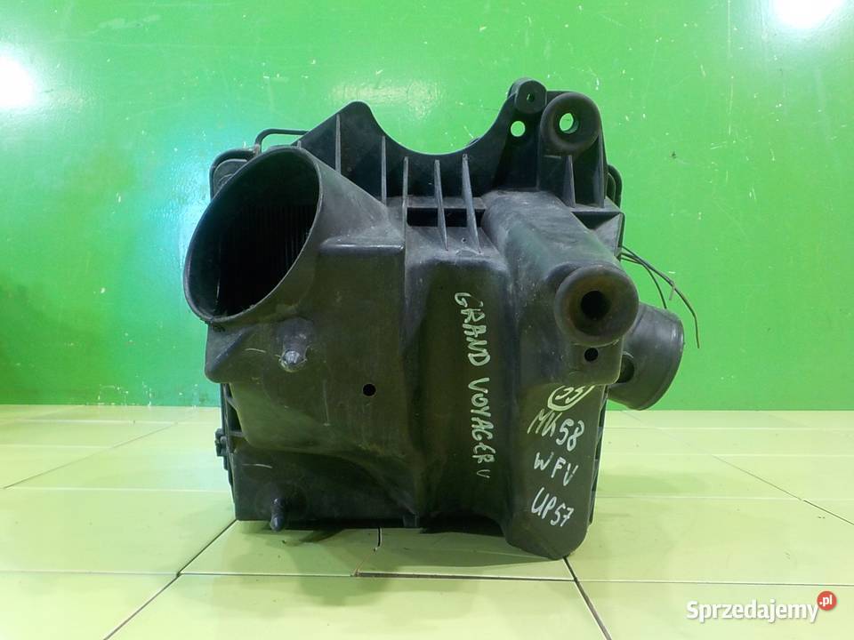 CHRYSLER GRAND VOYAGER V 28 CRD 08r 5D obudowa