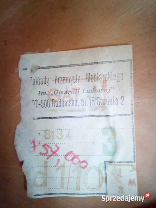 Krzesła PRL Fameg 4 sztuki ZPM Gwardii ludowej Dom i Ogród Kąty Wrocławskie