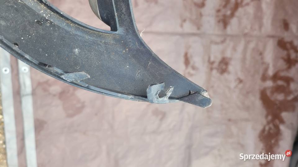 MERCEDES W205 SEDAN CHROM DOKŁADKA ZDERZAKA TYŁ osobowe Ruda Śląska