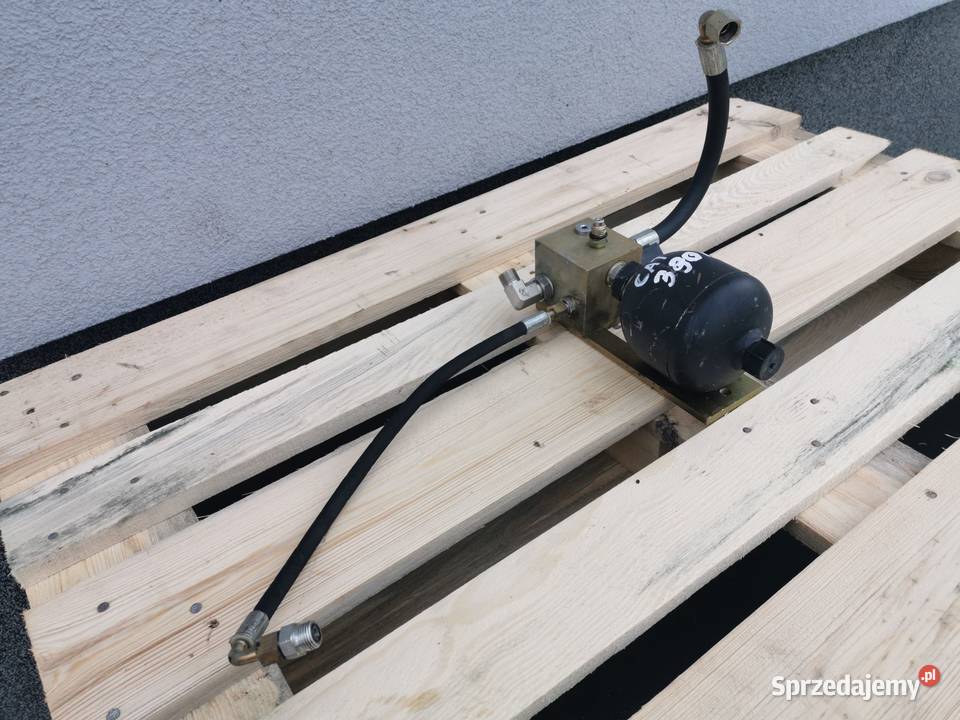 Akumulator hydrauliczny CAT TH Wilkowo