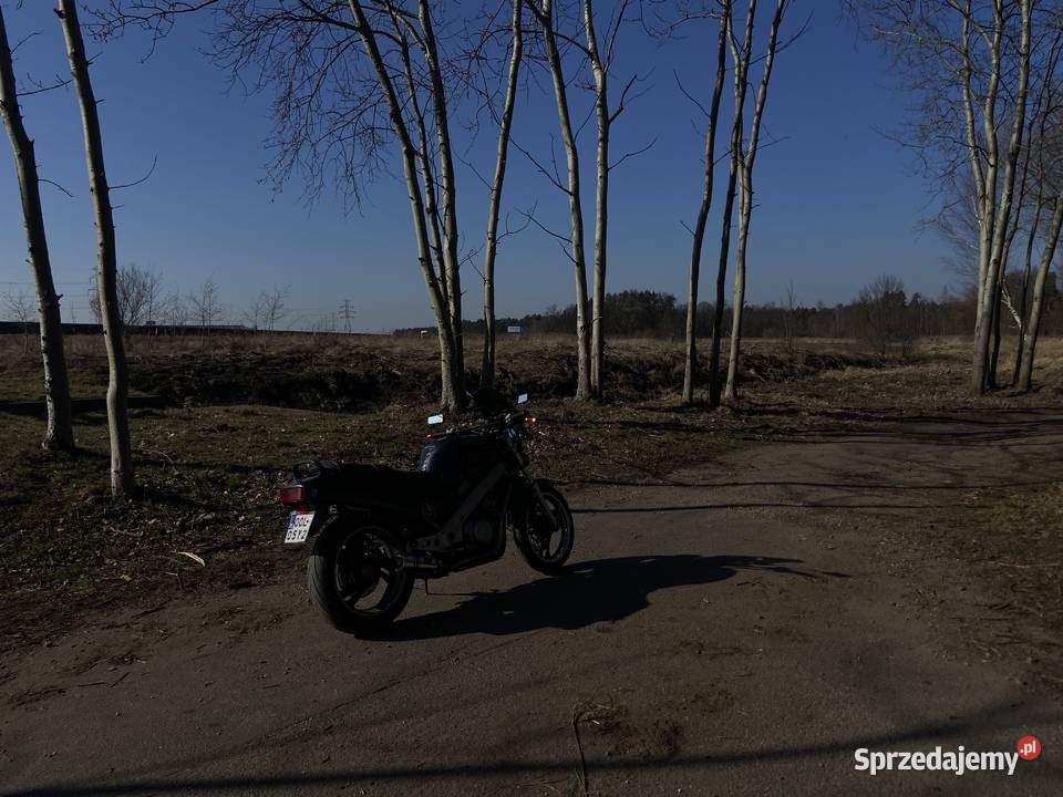 Honda NTV650R Klasyczny naked 650cm3 Opole
