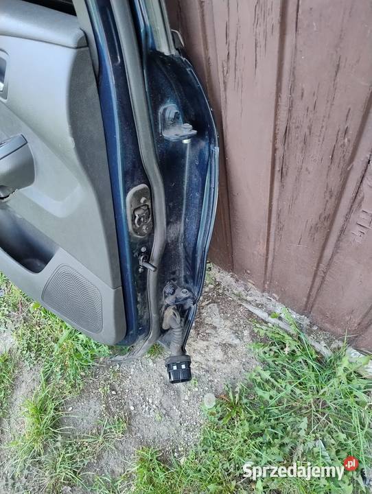 Drzwi kopmpletne Ford Focus mk3 lewy tył kombi Drzwi Książenice