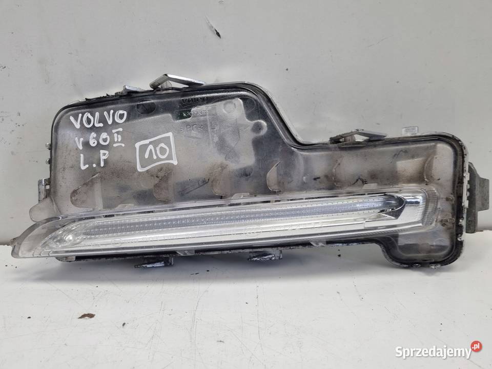 Volvo S60 II V60 LIFT PRZEDNI HALOGEN LEWY PRZÓD Janów