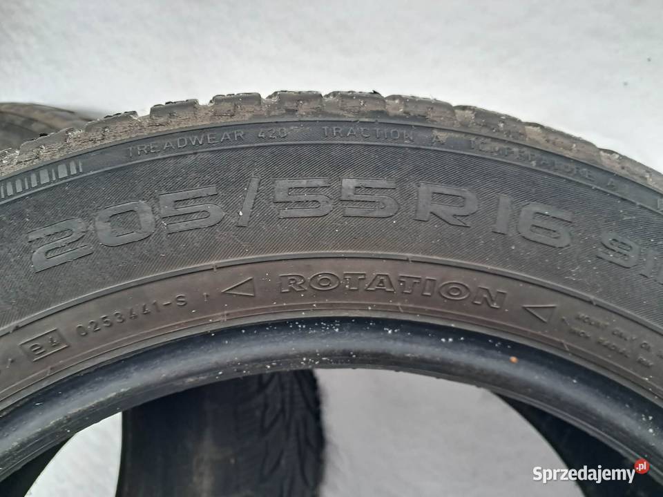 Opony zimowe 205 55 16 nokian Białystok