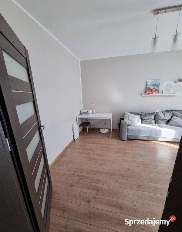 2pok 53met Krzemienieckiej BALKONWINDA Wrocław balkon