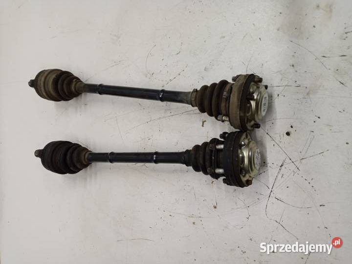 BMW E90 E91 E87 E81 E92 118d 320d 318d 116d 316d osobowe Półosie sprzedam