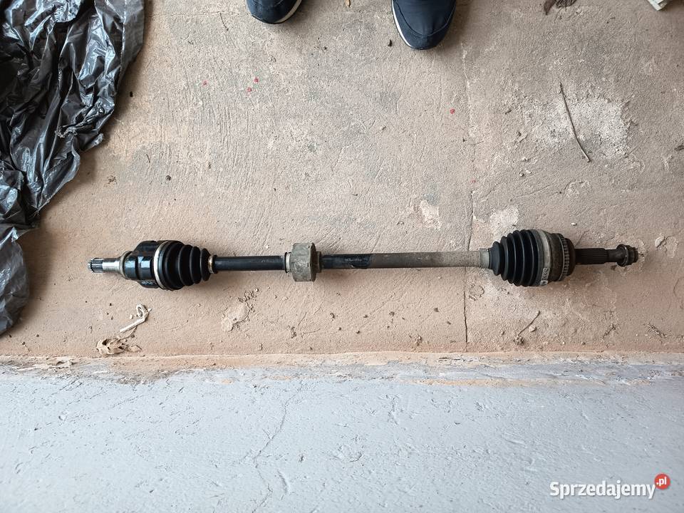 Półoś prawa Toyota Corolla Verso 16 mazowieckie Iłża sprzedam