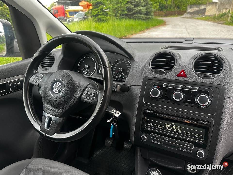 VOLSKWAGEN CADDY 2015 ZADBANY 206985km Łękawica