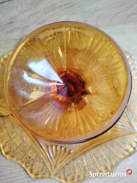 Piękna patera tortownica girlandy bursztynowa